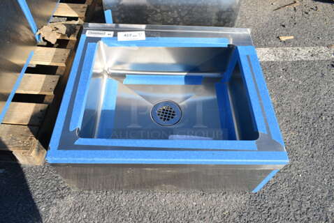 BRAND NEW SCRATCH AND DENT! Steelton 522MS16206 Stainless Steel Commercial Floor Mop Sink. 

