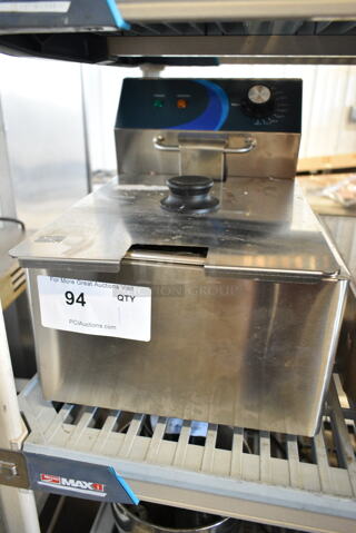 BRAND NEW SCRATCH AND DENT! 2023 Hoocoo FRY-10L Stainless Steel Commercial Countertop Electric Powered Fryer w/ Lid and Fry Basket. 120 Volts, 1 Phase.