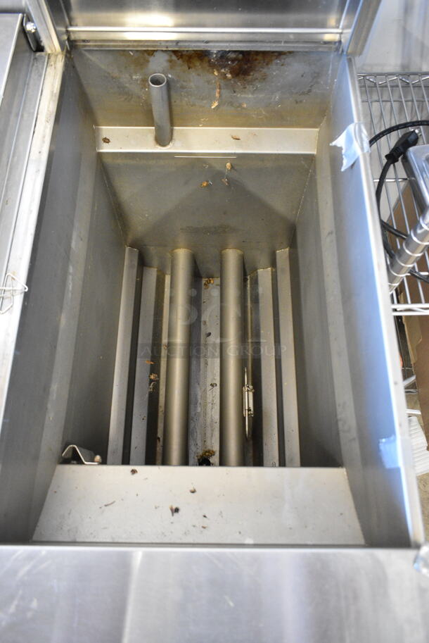 2016 Pitco Frialator SRTG Stainless Steel Commercial Floor Style Natural Gas Powered 2 Bay Rethermalizer on Commercial Casters. Missing Door. 55,000 BTU.  - Image 5 of 7