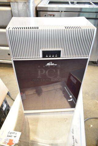 Royal Sovereign Mini Cooler. 