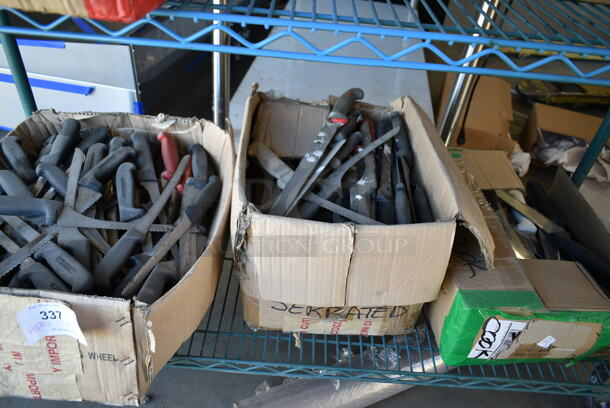 120 SHARPENED Stainless Steel Knives Including Bread. 120 Times Your Bid! - Image 1 of 7