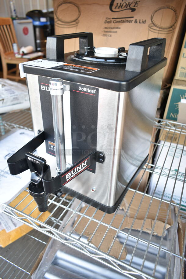 BRAND NEW SCRATCH AND DENT! 2023 Bunn SH-S SERVER 27850.0046 Stainless Steel Commercial  - Image 4 of 5