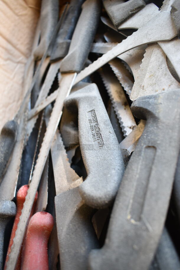 120 SHARPENED Stainless Steel Knives Including Bread. 120 Times Your Bid! - Image 3 of 7