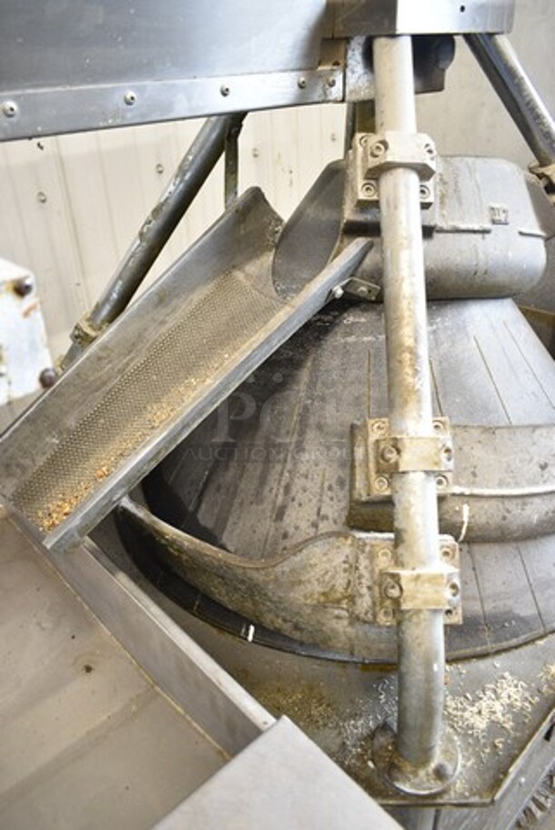 2017 BTF Konik1 I-II Metal Commercial Floor Style Dough Rounder on Commercial Casters. 220 Volts, 3 Phase. - Image 4 of 7