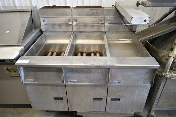 Pitco Frialator SG14-S Stainless Steel Commercial Natural Gas Powered 2 Bay Deep Fat Fryer w/ Right Side Dumping Station. 110,000 BTU.  - Image 1 of 9