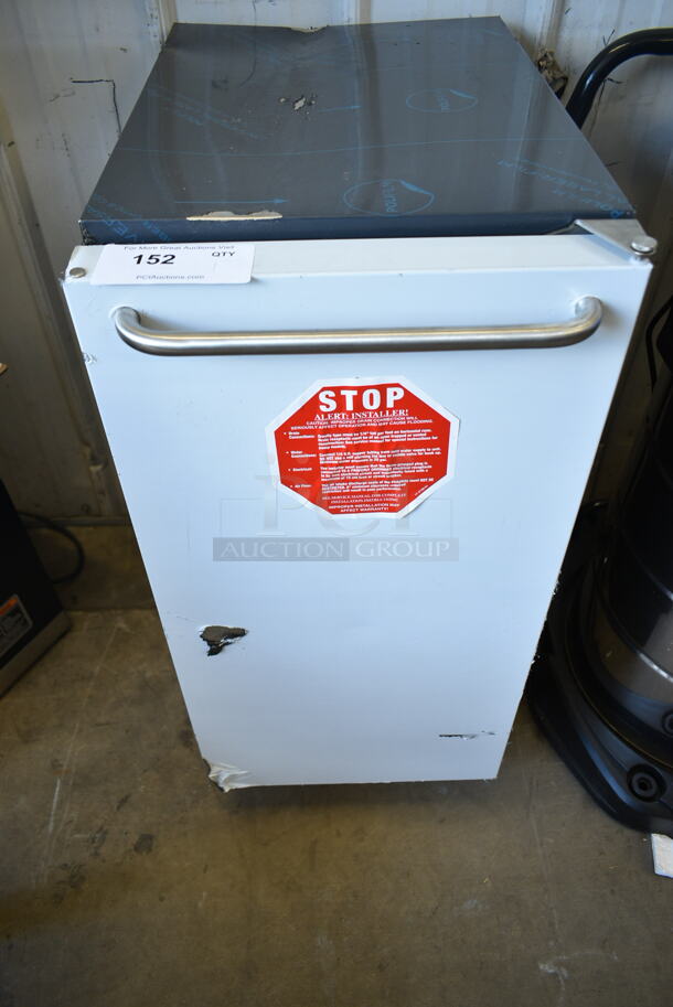 BRAND NEW SCRATCH AND DENT! 2023 Scotsman CU50GA-1C Stainless Steel Commercial Undercounter Gourmet Cube Ice Machine - 65 lb.  - Image 2 of 8