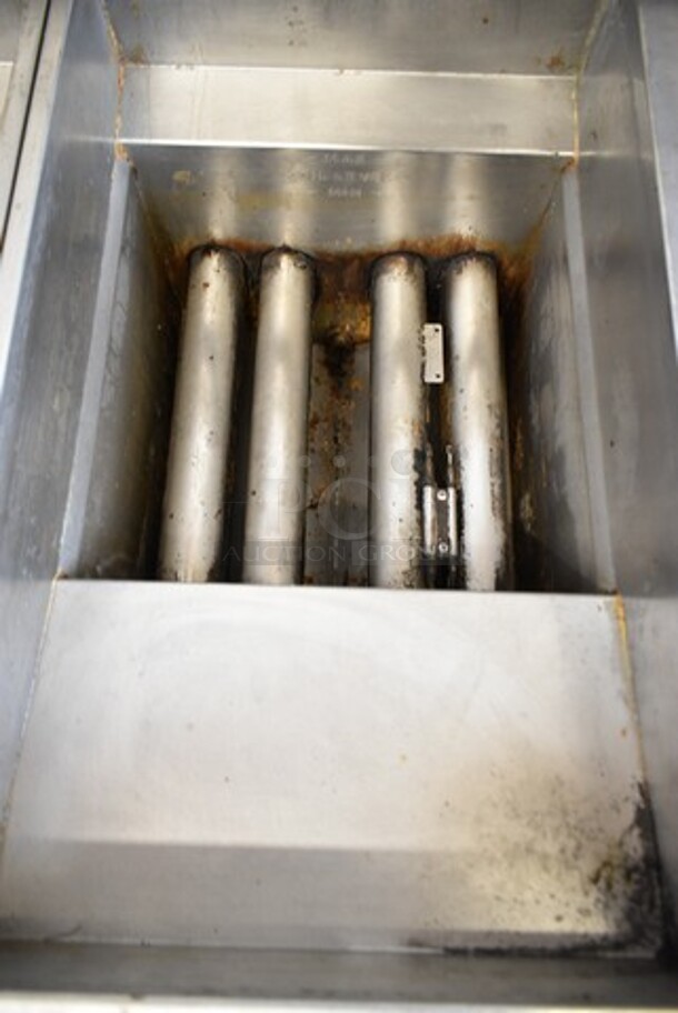 Pitco Frialator SG14-S Stainless Steel Commercial Natural Gas Powered 2 Bay Deep Fat Fryer w/ Right Side Dumping Station. 110,000 BTU.  - Image 4 of 9
