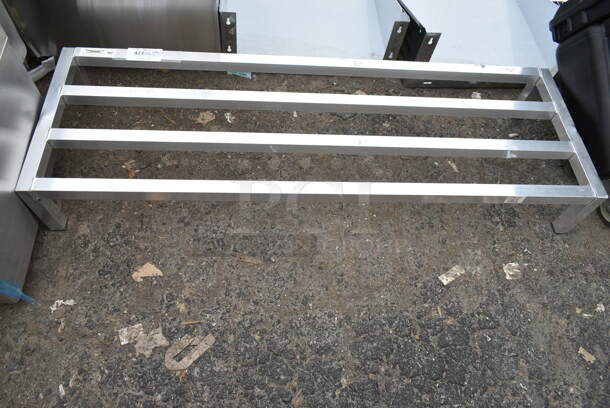 BRAND NEW SCRATCH AND DENT! Regency 600DUN2060 Aluminum Dunnage Rack.  - Image 3 of 4