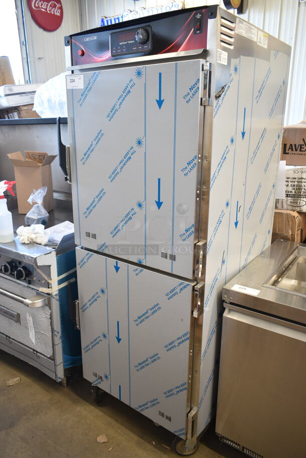BRAND NEW SCRATCH AND DENT! CresCor RO-151-FUA-18D Stainless Steel Commercial QuikTherm Retherm Oven on Commercial Casters. Cannot Test Due To Plug Style - Image 2 of 7