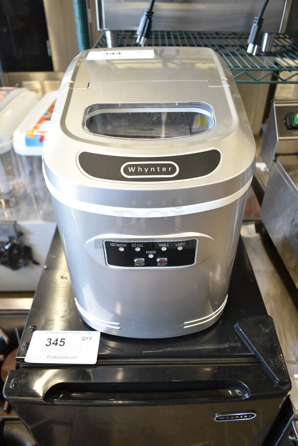 BRAND NEW SCRATCH AND DENT! Whynter IMC-270MS Metal Countertop Compact Portable Ice Maker 27 lb capacity. 115 Volts, 1 Phase. Tested and Working! - Image 2 of 6