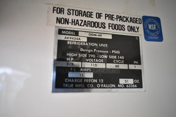 True GDM-49 Metal Commercial 2 Door Reach In Cooler Merchandiser w/ Poly Coated Racks. 115 Volts, 1 Phase. Cannot Test Due To Cut Power Cord - Image 5 of 5