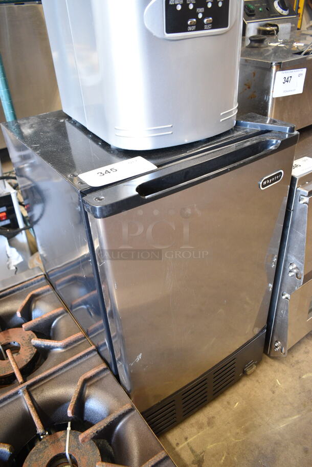 BRAND NEW SCRATCH AND DENT! Whynter UIM-155 Stainless Steel 15" Built In Ice Maker Machine 12lb. 115 Volts, 1 Phase. Tested and Working! - Image 3 of 7