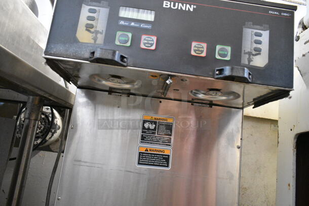 Bunn DUAL SH DBC Stainless STeel Commercial Countertop Double Coffee Machine w/ Hot Water Dispenser and 2 Metal Brew Baskets. 120/208-240 Volts, 1 Phase.  - Image 4 of 5