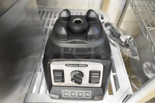 BRAND NEW SCRATCH AND DENT! Hamilton Beach 55000 Metal Commercial Countertop High Performance 2 3/8 hp Blender and 64 oz. BPA-Free Polycarbonate Container. 120 Volts, 1 Phase.  Tested and Working! - Image 3 of 4