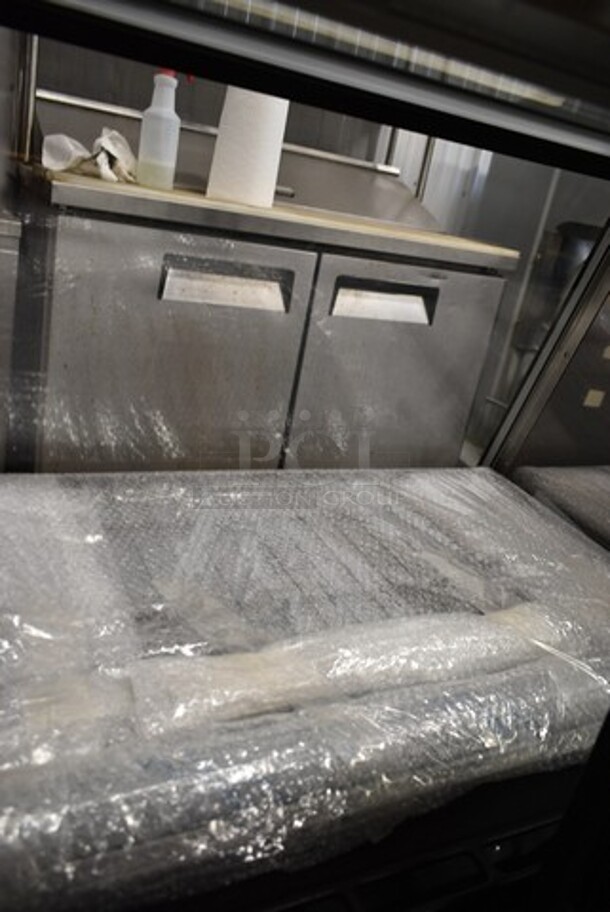 BRAND NEW! Federal Industries ERR3628 Metal Commercial Countertop Refrigerated Display Case Merchandiser. 120 Volts, 1 Phase. Tested and Working! - Image 5 of 6