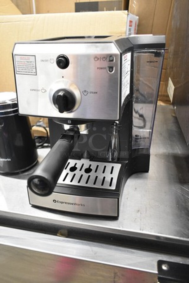 IN ORIGINAL BOX! EspressoWorks AEW-1000 All-In-One Espresso Machine with Milk Frother. 120 Volts, 1 Phase.  - Image 5 of 7