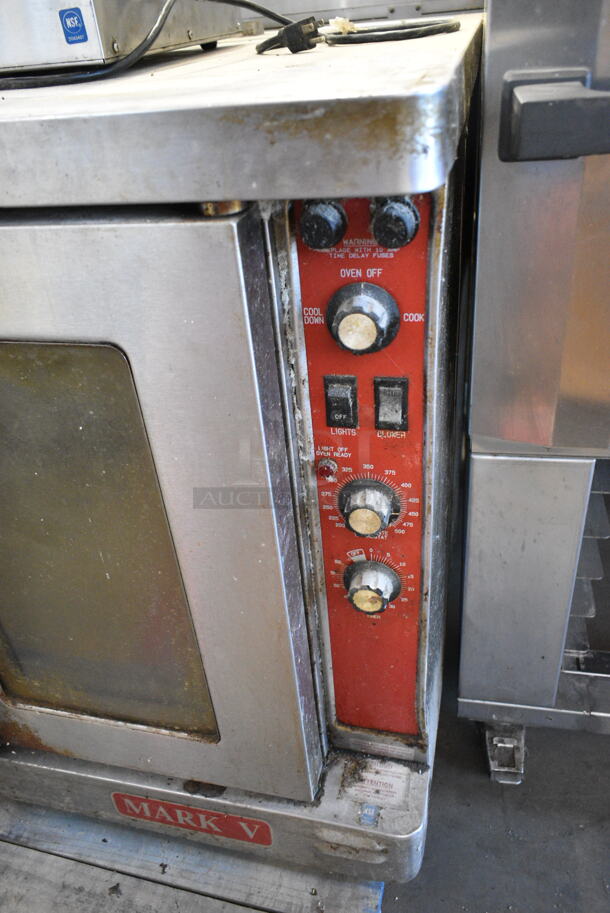 Blodgett Mark V Stainless Steel Commercial Electric Powered Full Size Convection Oven w/ View Through Doors, Metal Oven Racks and Thermostatic Controls. 208-240 Volts. - Image 2 of 5