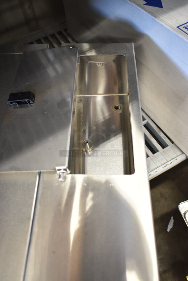 BRAND NEW SCRATCH AND DENT! Avantco 177QS1600SS QuickShot Stainless Steel Countertop Tortilla / Portion Steamer. 120 Volts, 1 Phase. Tested and Working! - Image 6 of 7