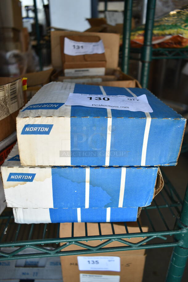 3 Boxes of 25 BRAND NEW! Norton F826 ZA Coarse Grit Fiber Disc. 3 Times Your Bid! - Image 2 of 4