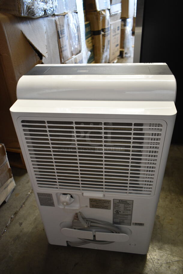 BRAND NEW SCRATCH AND DENT! Midea MDCDP-70AEN1-BBO 70 Pint Dehumidifier. 115 Volts, 1 Phase. Tested and Working! - Image 4 of 5