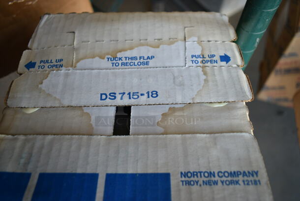 3 Boxes of 25 BRAND NEW! Norton F826 ZA Coarse Grit Fiber Disc. 3 Times Your Bid! - Image 3 of 4