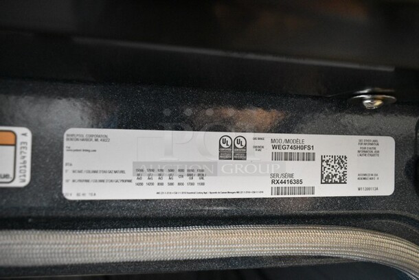 BRAND NEW SCRATCH AND DENT! Whirlpool WEG745H0FS1 Stainless Steel Commercial Natural or Propane Gas Powered 4 Burner Range w/ Convection Oven.  - Image 6 of 6