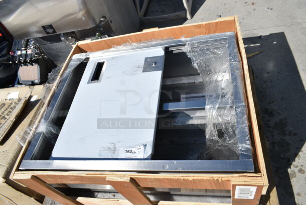 BRAND NEW SCRATCH AND DENT! Regency 600WCS1536 36" Stainless Steel Wall Cabinet with Sliding Doors - Image 2 of 5