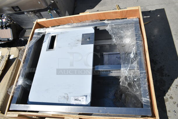 BRAND NEW SCRATCH AND DENT! Regency 600WCS1536 36" Stainless Steel Wall Cabinet with Sliding Doors - Image 3 of 5