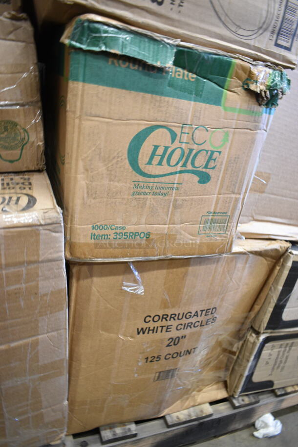 PALLET LOT of 29 BRAND NEW Boxes Including 395RP10 EcoChoice Compostable Sugarcane / Bagasse 10" Plate - 500/Case, 127SB24COMBO Choice 24 oz. Clear Plastic Salad Bowl with Lid - 150/Case, 346WKFSNSPM Choice White Medium Weight Wrapped Plastic Cutlery Pack with Napkin and Salt / Pepper Packets - 500/Case, 395RP06 EcoChoice Compostable Sugarcane / Bagasse 6" Plate - 1000/Case, 20" Corrugated White Circles, 128HD8COMBO ChoiceHD 8 oz. Microwavable Translucent Plastic Deli Container and Lid Combo Pack - 240/Case, 128HD16COMBO ChoiceHD 16 oz. Microwavable Translucent Plastic Deli Container and Lid Combo Pack - 240/Case, 500LDOMENH Choice 9 oz., 12 oz., 16 oz., 20 oz., 24 oz. Clear PET Dome Lid with No Hole - 1000/Case. 29 Times Your Bid! - Image 6 of 12