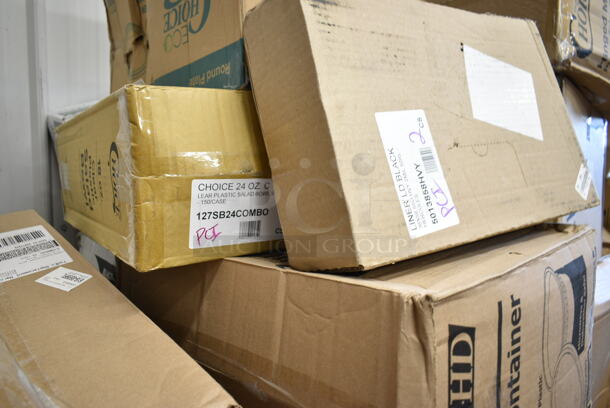 PALLET LOT of 29 BRAND NEW Boxes Including 395RP10 EcoChoice Compostable Sugarcane / Bagasse 10" Plate - 500/Case, 127SB24COMBO Choice 24 oz. Clear Plastic Salad Bowl with Lid - 150/Case, 346WKFSNSPM Choice White Medium Weight Wrapped Plastic Cutlery Pack with Napkin and Salt / Pepper Packets - 500/Case, 395RP06 EcoChoice Compostable Sugarcane / Bagasse 6" Plate - 1000/Case, 20" Corrugated White Circles, 128HD8COMBO ChoiceHD 8 oz. Microwavable Translucent Plastic Deli Container and Lid Combo Pack - 240/Case, 128HD16COMBO ChoiceHD 16 oz. Microwavable Translucent Plastic Deli Container and Lid Combo Pack - 240/Case, 500LDOMENH Choice 9 oz., 12 oz., 16 oz., 20 oz., 24 oz. Clear PET Dome Lid with No Hole - 1000/Case. 29 Times Your Bid! - Image 8 of 12