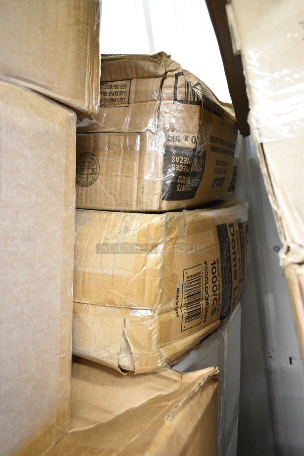 PALLET LOT of 29 BRAND NEW Boxes Including 395RP10 EcoChoice Compostable Sugarcane / Bagasse 10" Plate - 500/Case, 127SB24COMBO Choice 24 oz. Clear Plastic Salad Bowl with Lid - 150/Case, 346WKFSNSPM Choice White Medium Weight Wrapped Plastic Cutlery Pack with Napkin and Salt / Pepper Packets - 500/Case, 395RP06 EcoChoice Compostable Sugarcane / Bagasse 6" Plate - 1000/Case, 20" Corrugated White Circles, 128HD8COMBO ChoiceHD 8 oz. Microwavable Translucent Plastic Deli Container and Lid Combo Pack - 240/Case, 128HD16COMBO ChoiceHD 16 oz. Microwavable Translucent Plastic Deli Container and Lid Combo Pack - 240/Case, 500LDOMENH Choice 9 oz., 12 oz., 16 oz., 20 oz., 24 oz. Clear PET Dome Lid with No Hole - 1000/Case. 29 Times Your Bid! - Image 12 of 12