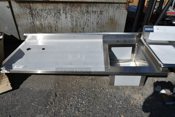 BRAND NEW SCRATCH AND DENT! Regency 600ST3072R Stainless Steel Commercial 30" x 72" 16 Gauge Stainless Steel Work Table with Sink. No Under Shelf or Legs. Bay 15.5x20x15 - Image 2 of 6