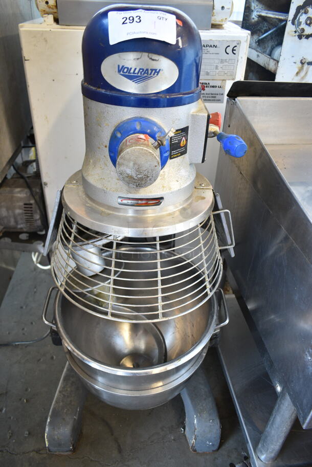 Vollrath MIX1030 Metal Commercial 30 Quart Planetary Dough Mixer w/ Stainless Steel Mixing Bowl, Bowl Guard, Dough Hook, Paddle and Whisk Attachments. 110-120 Volts, 1 Phase. Tested and Does Not Power On - Image 4 of 9