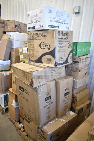 PALLET LOT of 32 BRAND NEW Boxes Including Solo Ultra Clear™ TP20 20 oz. Customizable Clear PET Plastic Cold Cup - 600/Case, 2 Box 5013858HVY Lavex Hercules 55 Gallon 2 Mil 38" x 58" Low Density Heavy-Duty Black Can Liner / Trash Bag - 50/Case, 612P509S Choice 9" Clear Round Plastic Dome Lid - 500/Case, 2 Box 760PCC03W Choice 3 oz. White Poly Paper Cold Cup - 5000/Case, 176BWSSHNR20 Choice 20 oz. SAN Plastic Schooner - 12/Case, 651CPDINCBK KleanTake by ServSense In-Counter 8 - 44 oz. Cup Dispenser with 5 Gasket Sizes - 23 1/8" Long, 500CC12 Choice 12 oz. Clear PET Plastic Cold Cup with Dome Lid with No Hole, 346WKFSNSPM White Medium Weight Wrapped Plastic Cutlery Pack, Creative Converting 50134B 10" Black Velvet Paper Plate - 240/Case, 303BLK575 Acopa Izumi 5 3/4" Matte Black Melamine Asian Soup Spoon - 24/Pack, Scotsman KHOLDER Stainless Steel Scoop Holder, Pre Rolled Cutlery Sets, 394365M Noble Products Powder-Free Disposable Clear Vinyl Gloves for Foodservice - Medium - 1000/Case, 966UPWIDEKFT-500 OneUp by Choice Kraft 2-Ply Wide Interfold 6 1/2" x 8 1/2" Dispenser Napkin - 6000/Case. 32 Times Your Bid!