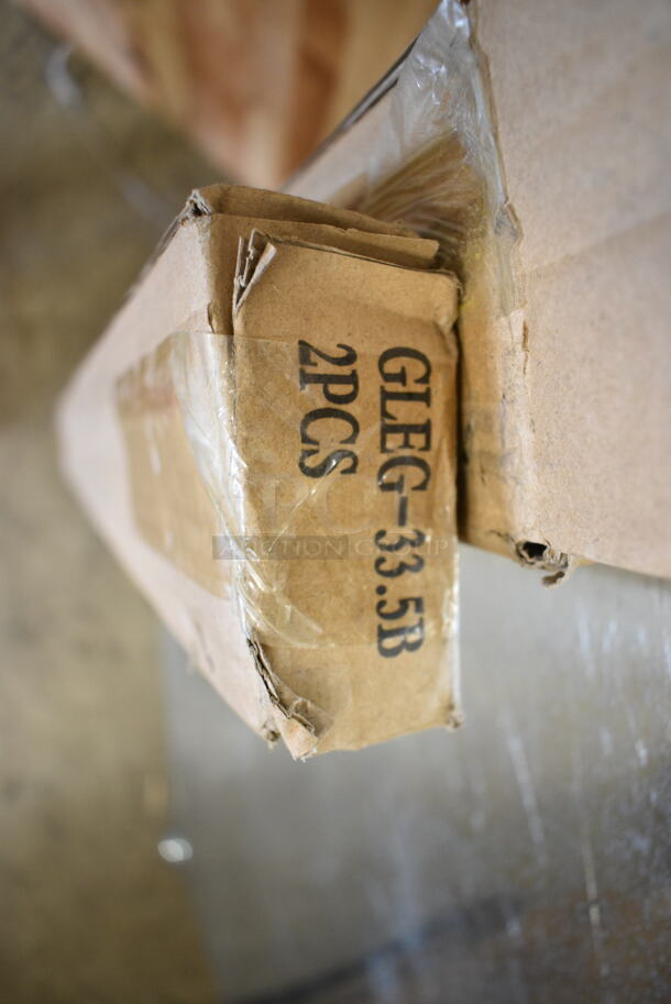 BRAND NEW SCRATCH AND DENT! Metal Under Shelf w/ Legs. - Image 4 of 4