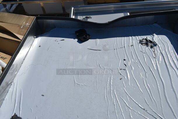BRAND NEW SCRATCH AND DENT! Lakeside Stainless Steel Commercial Trash Can Shell.  - Image 3 of 5
