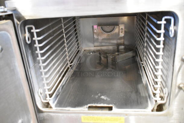 2018 Cleveland 22CET3.1 SteamChef ENERGY STAR Stainless Steel Commercial Countertop Electric Powered Single Deck Steam Cabinet. 208-220/240 Volts, 3 Phase. - Image 3 of 4