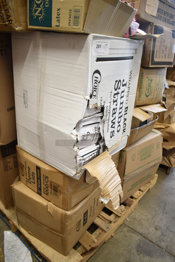 PALLET LOT of 20 BRAND NEW Boxes Including Dart 60HT1 White Foam Hinged Lid Container 6" x 6" x 3" - 500/Case, Choice 32 ox Clear Heavyweight Cold Cups, 394385S Noble Small Powder-Free Disposable Vinyl Gloves, 2 Box Dart 206HT1R 9" x 6" x 3" White Foam Shallow Rectangular Take Out Container with Perforated Hinged Lid - 200/Case, Choice Jumbo Straws, 500LDOMEW Clear Dome Lid, 500COLLAR8BR EcoChoice 8 oz. Kraft Coffee Cup Sleeve / Jacket / Clutch - 1200/Case, Dart 90HTPF1R Perforated White Foam Square Take Out Container with Hinged Lid 9" x 9" x 3" - 200/Case, XF-BLS400-Silver, Paper Barrel Sack, 2 Box PP206 Containers, 395RP09 Compostable Sugarcane Plate. 20 Times Your Bid! - Image 5 of 10