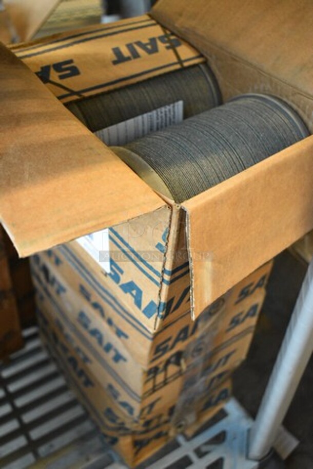 4 Boxes of 100 BRAND NEW! United Abrasives SAIT 59260 4-1/2x7/8 Bulk Zirconium Z Series Aggressive Grinding Fiber Discs 60 Grit. 4 Times Your Bid! - Image 2 of 4