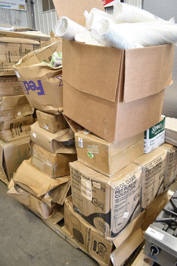 PALLET LOT of 19 BRAND NEW Boxes Including 3 Box 500CC10 Choice 10 oz. Clear PET Plastic Cold Cup - 1000/Case, 394365L Noble Products Powder-Free Disposable Clear Vinyl Gloves for Foodservice - Large - 1000/Case, 500TO Choice 9" x 6" x 3" Microwaveable 1-Compartment Black / Clear Plastic Hinged Container - 100/Case, 5014046XXH Lavex Pro 45 Gallon 3 Mil 40" x 46" Low Density Heavy-Duty Industrial Contractor Black Trash Bag / Can Liner - 50/Case, CTR7S2141, 612LOB225LB Brown Paper Bags. 19 Times Your Bid! - Image 1 of 10