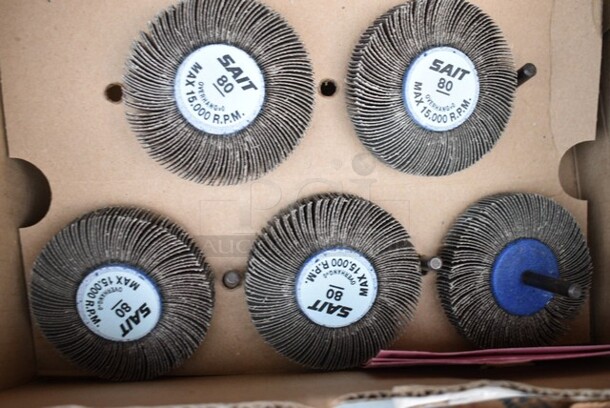 2 Boxes of 10 BRAND NEW! United Abrasives SAIT 70081 3" Die Grinder Flap Wheel - 80 Grit Metal. 2 Times Your Bid! - Image 3 of 4