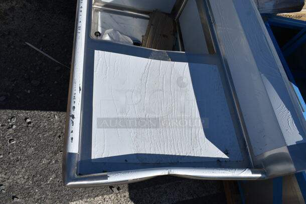 BRAND NEW SCRATCH AND DENT! Regency 600S42424224 Stainless Steel 4 Bay Sink w/ Dual Drain Board. No Legs. Bays 24x24x13.5. Drain Boards 22x26 - Image 4 of 10