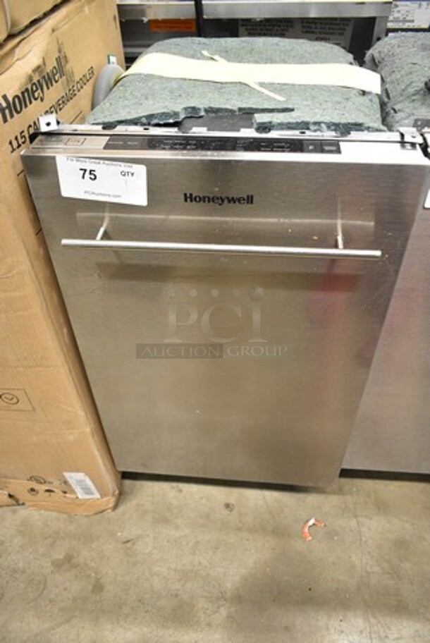 BRAND NEW SCRATCH AND DENT! Honeywell HDS18SS Stainless Steel Undercounter Dishwasher. 120 Volts, 1 Phase.  - Image 2 of 9