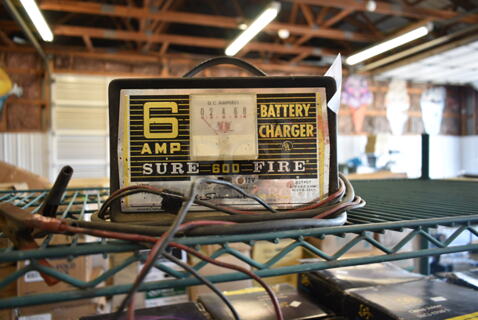 Woodward Schumacher Sure Fire 6 Amp Battery Charger. 