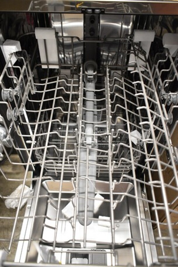 BRAND NEW SCRATCH AND DENT! Honeywell HDS18SS Stainless Steel Undercounter Dishwasher. 120 Volts, 1 Phase.  - Image 7 of 7