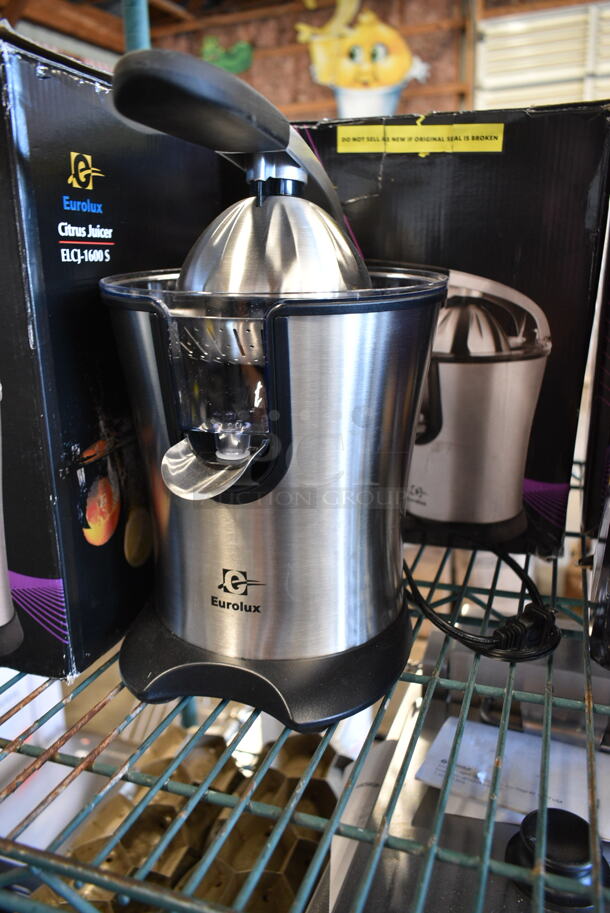 3 BRAND NEW SCRATCH AND DENT! Eurolux ELCJ-1600S Stainless Steel Countertop Citrus Juicer. 120 Volts, 1 Phase. 3 Times Your Bid! - Image 3 of 5