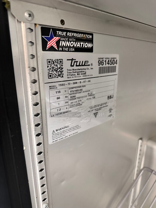 Late Model True TSSU-72-30M-B-ST-HC 72 inch 3 Door Mega Top Refrigerated Sandwich Prep Table 115 Volt Working - Image 5 of 6
