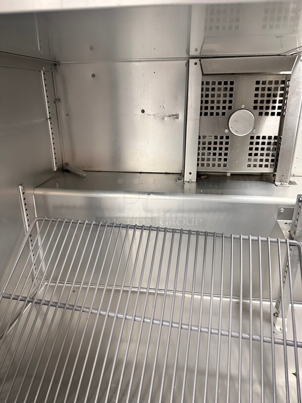 Late Model True TSSU-72-30M-B-ST-HC 72 inch 3 Door Mega Top Refrigerated Sandwich Prep Table 115 Volt Working - Image 6 of 6