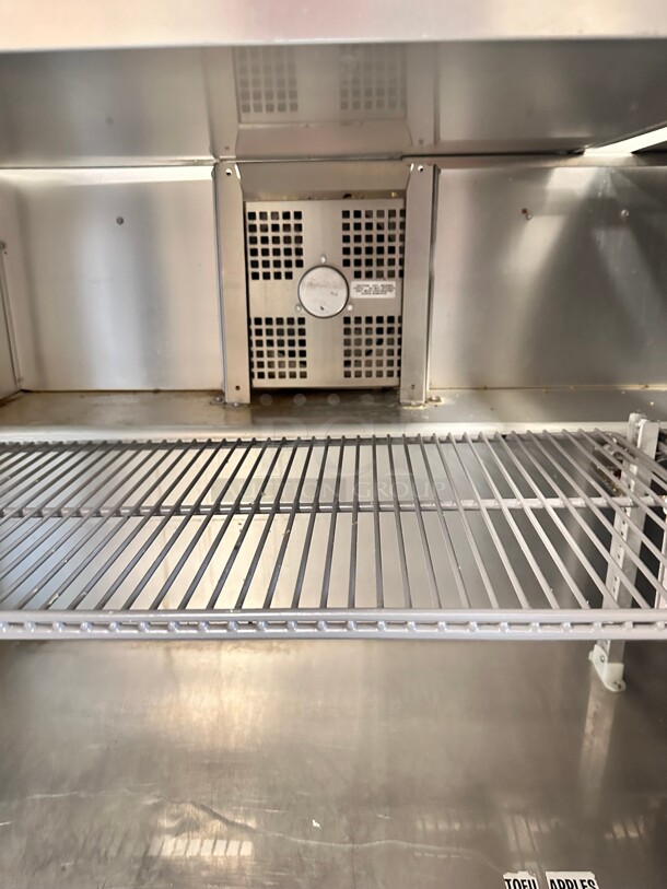 Late Model True TSSU-60-16-HC 60 inch 2 Door Refrigerated Sandwich Prep Table 115 Volt Working - Image 7 of 8