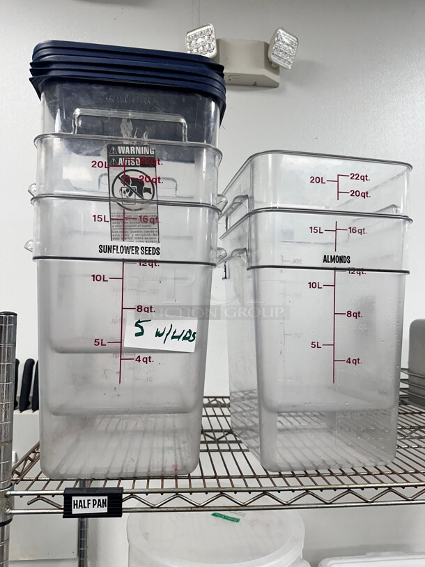 Choice 22 Qt. Clear Square Polycarbonate Food Storage Container With Lids - Image 5 of 5
